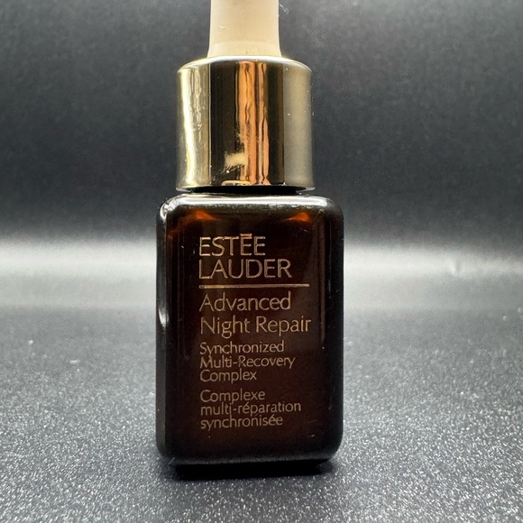 Estee Lauder Advanced Night Repair - Small sample size 7ml New no box - Picture 3 of 3